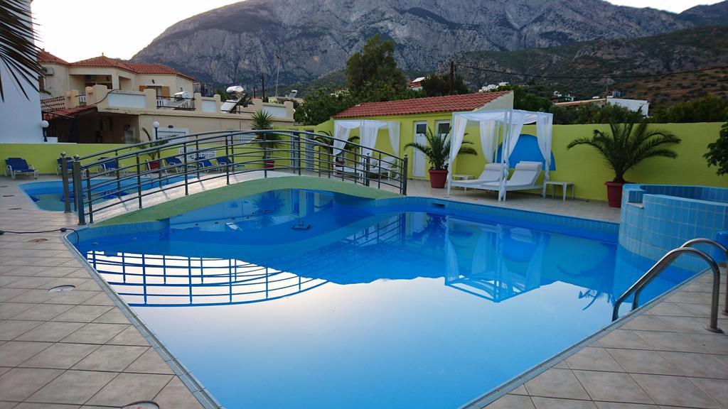 Hotel Mando Marathókampos Exteriér fotografie