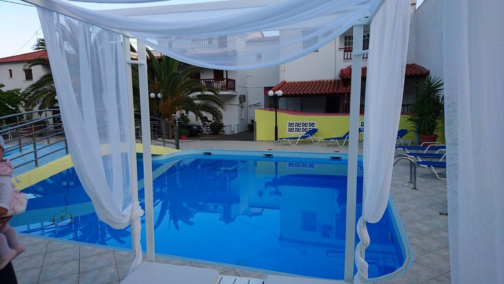 Hotel Mando Marathókampos Exteriér fotografie