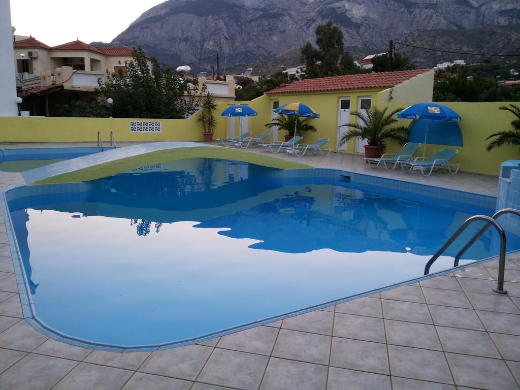 Hotel Mando Marathókampos Exteriér fotografie